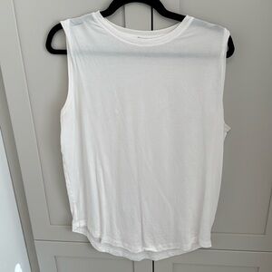 Lululemon sleeveless workout top